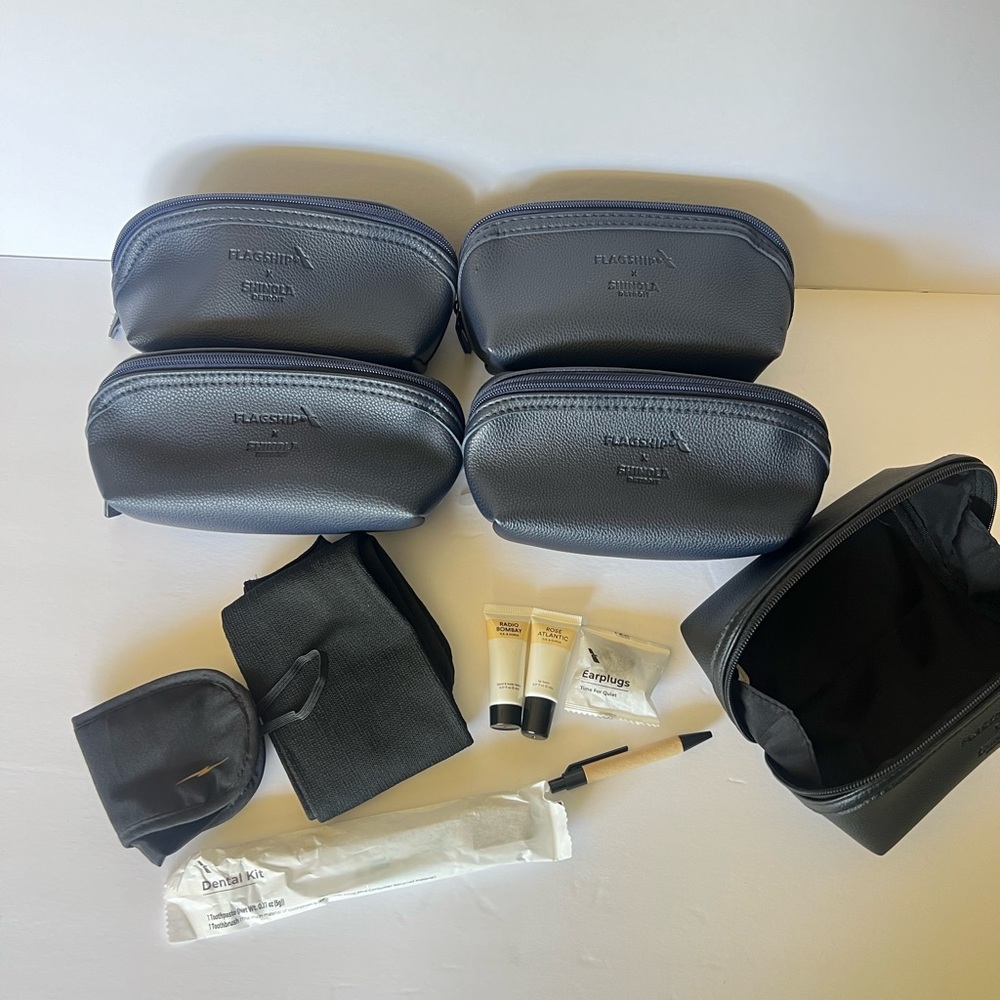 AIRLINE BUSINESS CLASS Amenities Kit.